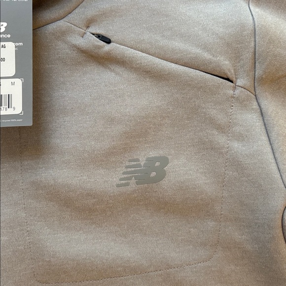 New Balance Mens Tech Knit Hoodie Pullover Grey Size M NEW WITH TAGS!$110 retail - Picture 9 of 15